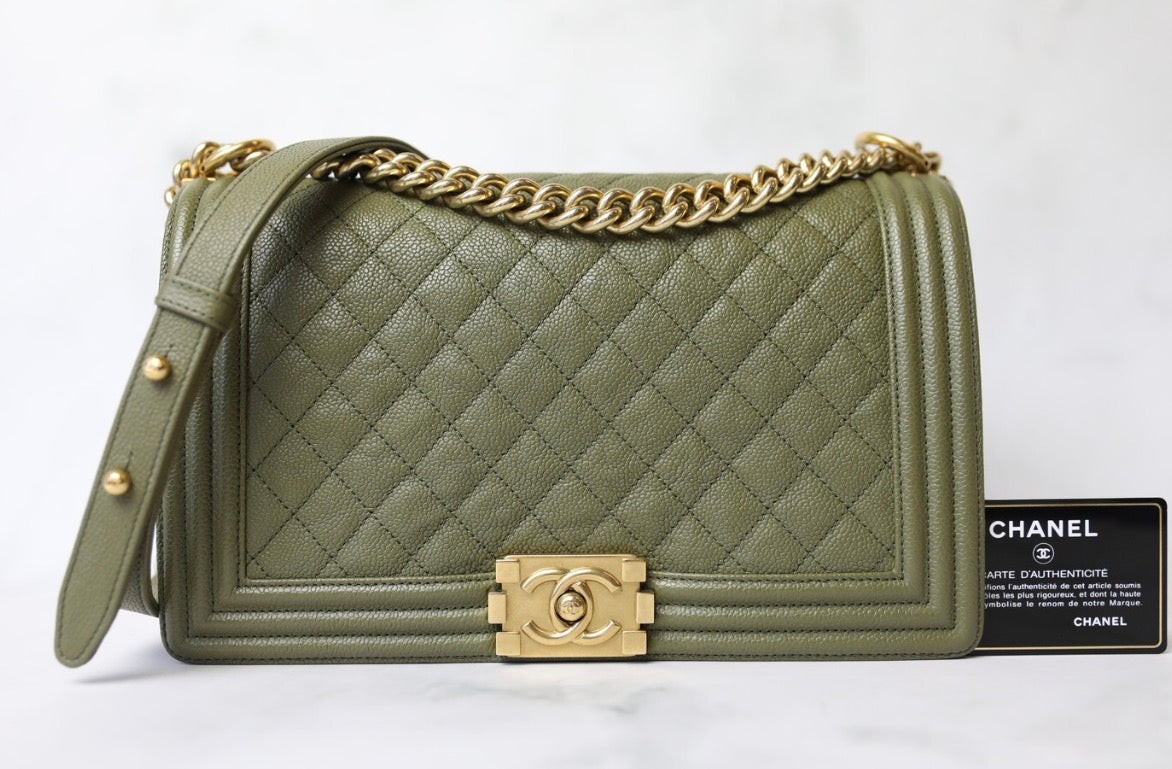 CHANEL Boy Flap Bag in Quilted Genuine Leather with Brand Box