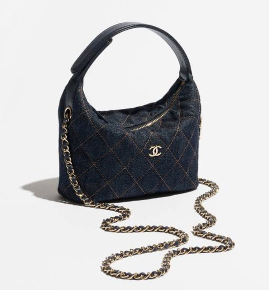 CHANEL CLASSIC Clutch - Denim